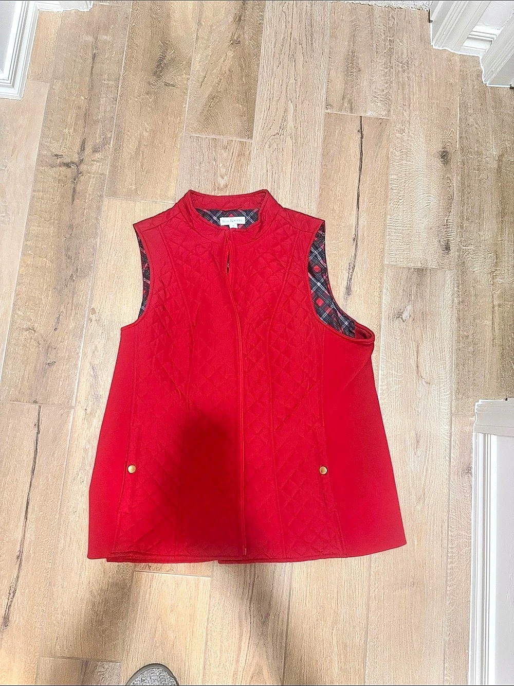 Kim Rogers Quilted Plaid-Lined Vest in Red & Black